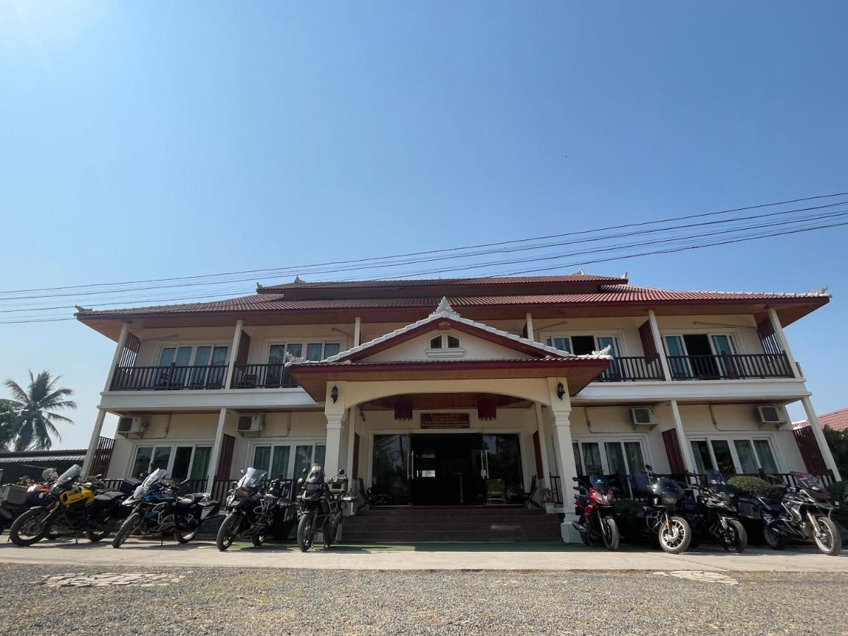 Leego Hotel Luang Prabang Exterior photo