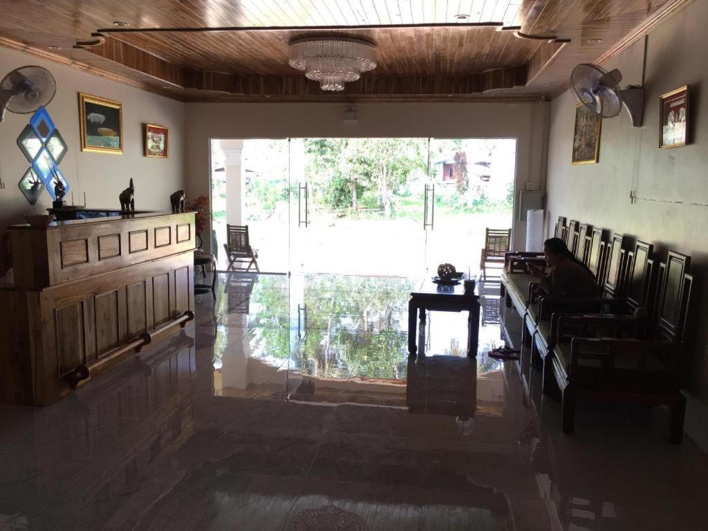 Leego Hotel Luang Prabang Exterior photo