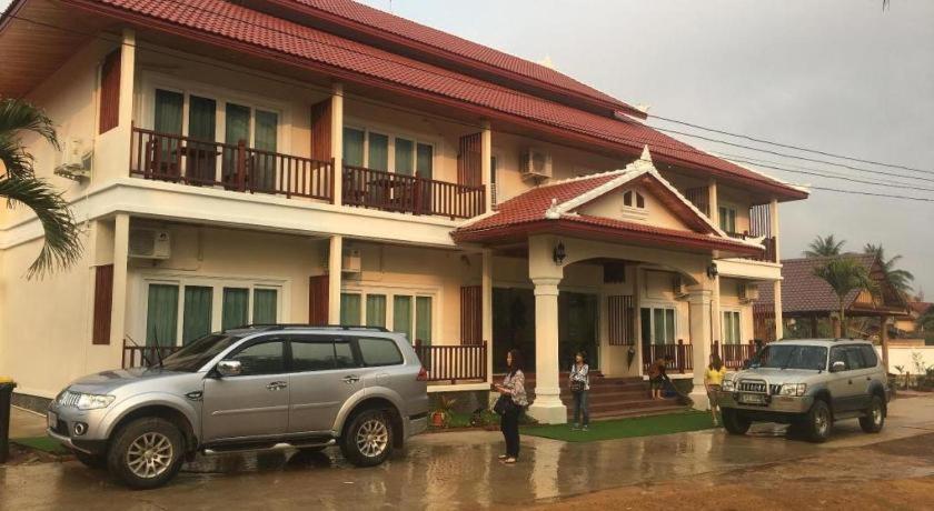 Leego Hotel Luang Prabang Exterior photo