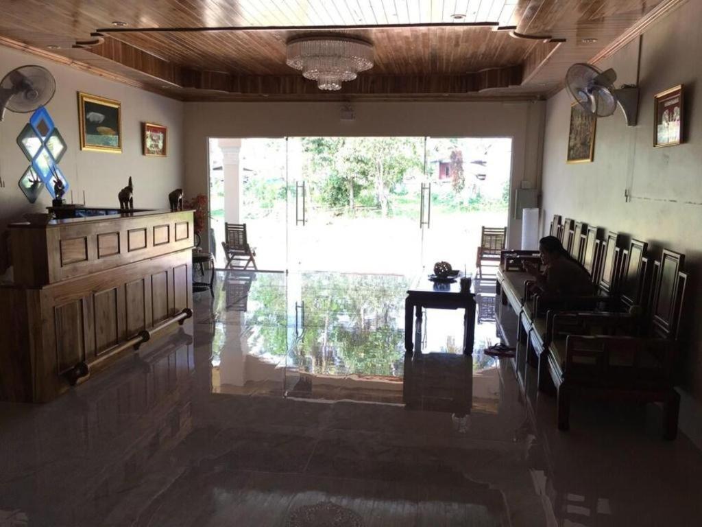 Leego Hotel Luang Prabang Exterior photo
