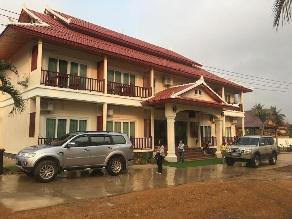 Leego Hotel Luang Prabang Exterior photo